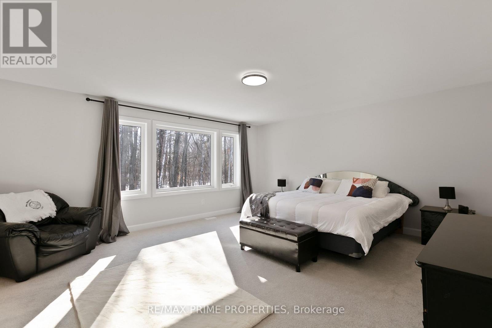 820 Mercier Crescent, Ottawa, Ontario K1W 0N6 - Photo 21 - X12831114