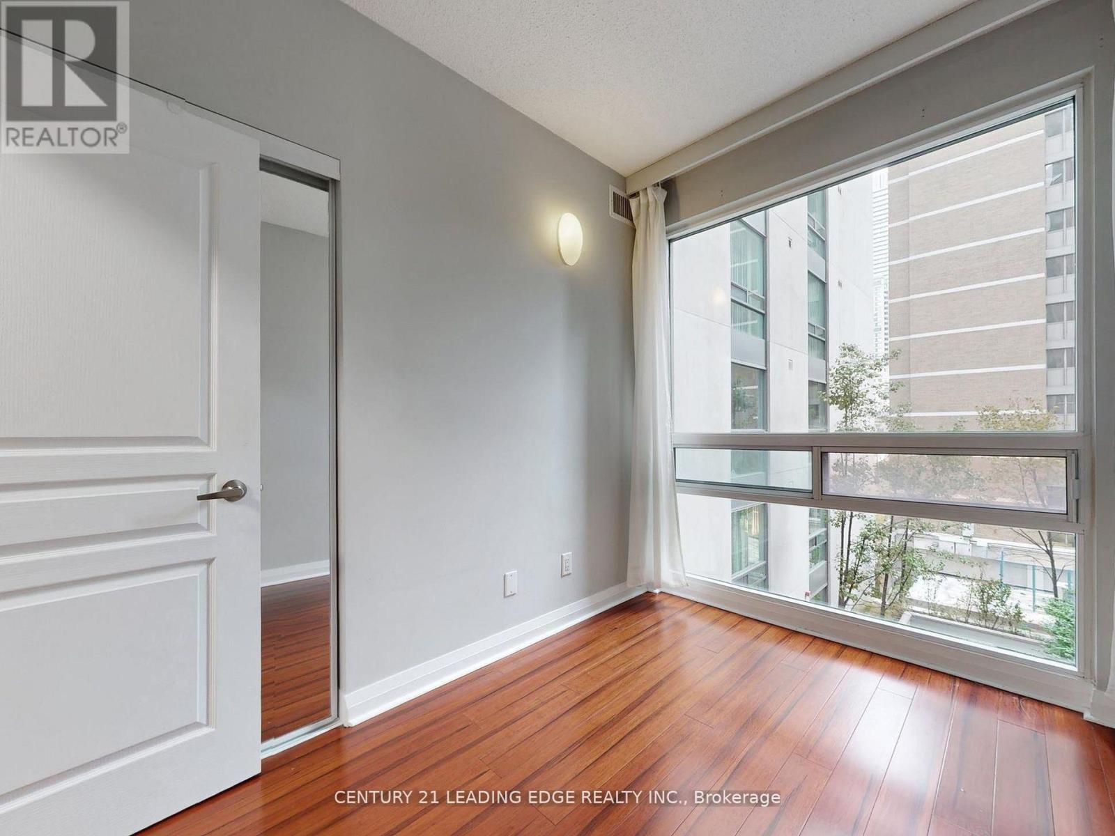 401 - 1121 Bay Street, Toronto, Ontario  M5S 3L9 - Photo 18 - C12831020