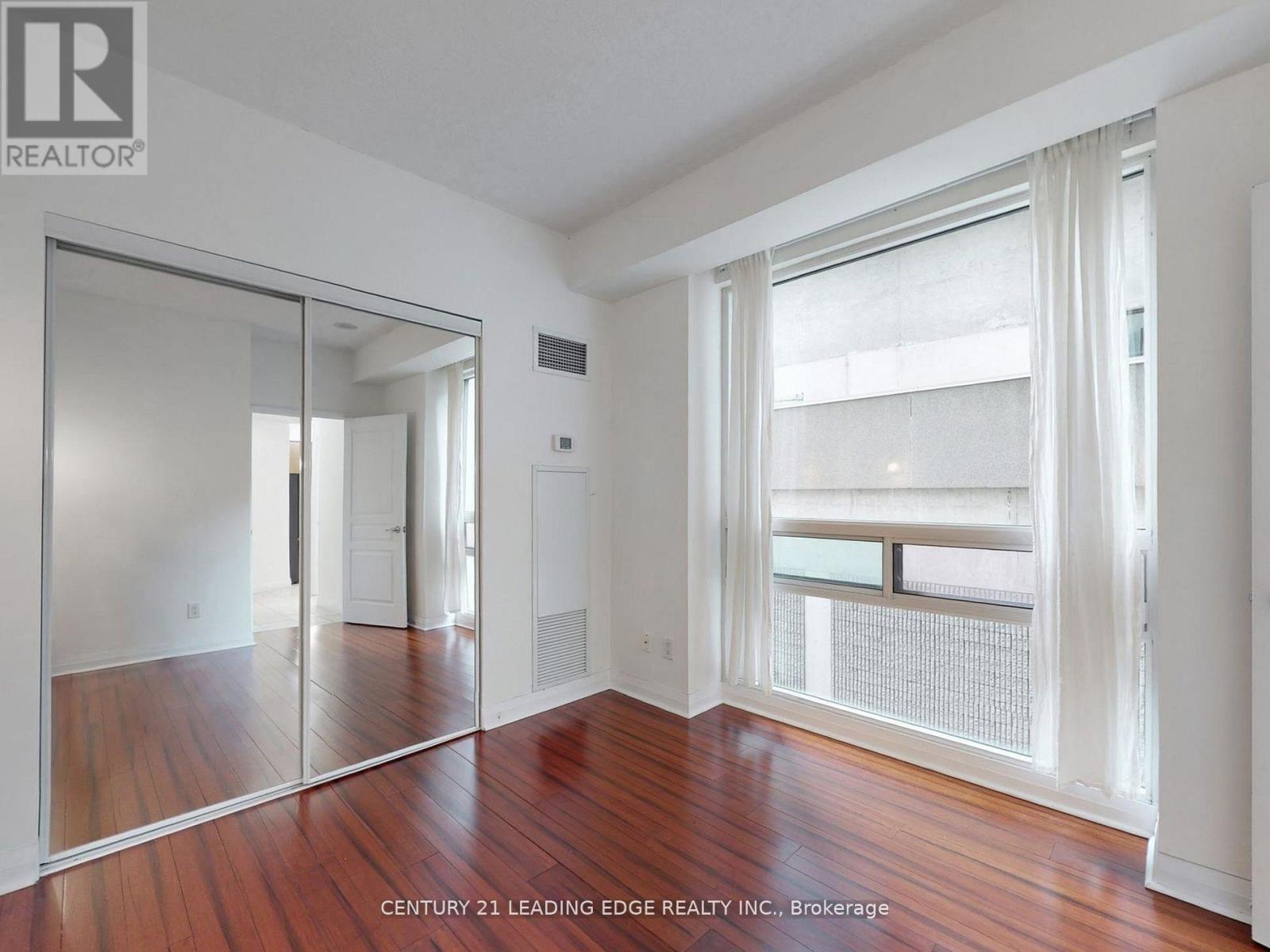 401 - 1121 Bay Street, Toronto, Ontario  M5S 3L9 - Photo 21 - C12831020