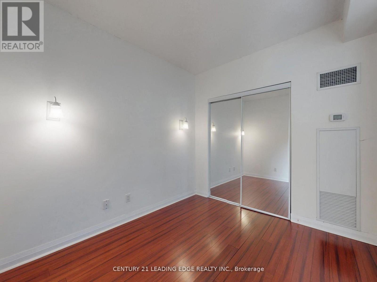 401 - 1121 Bay Street, Toronto, Ontario  M5S 3L9 - Photo 23 - C12831020