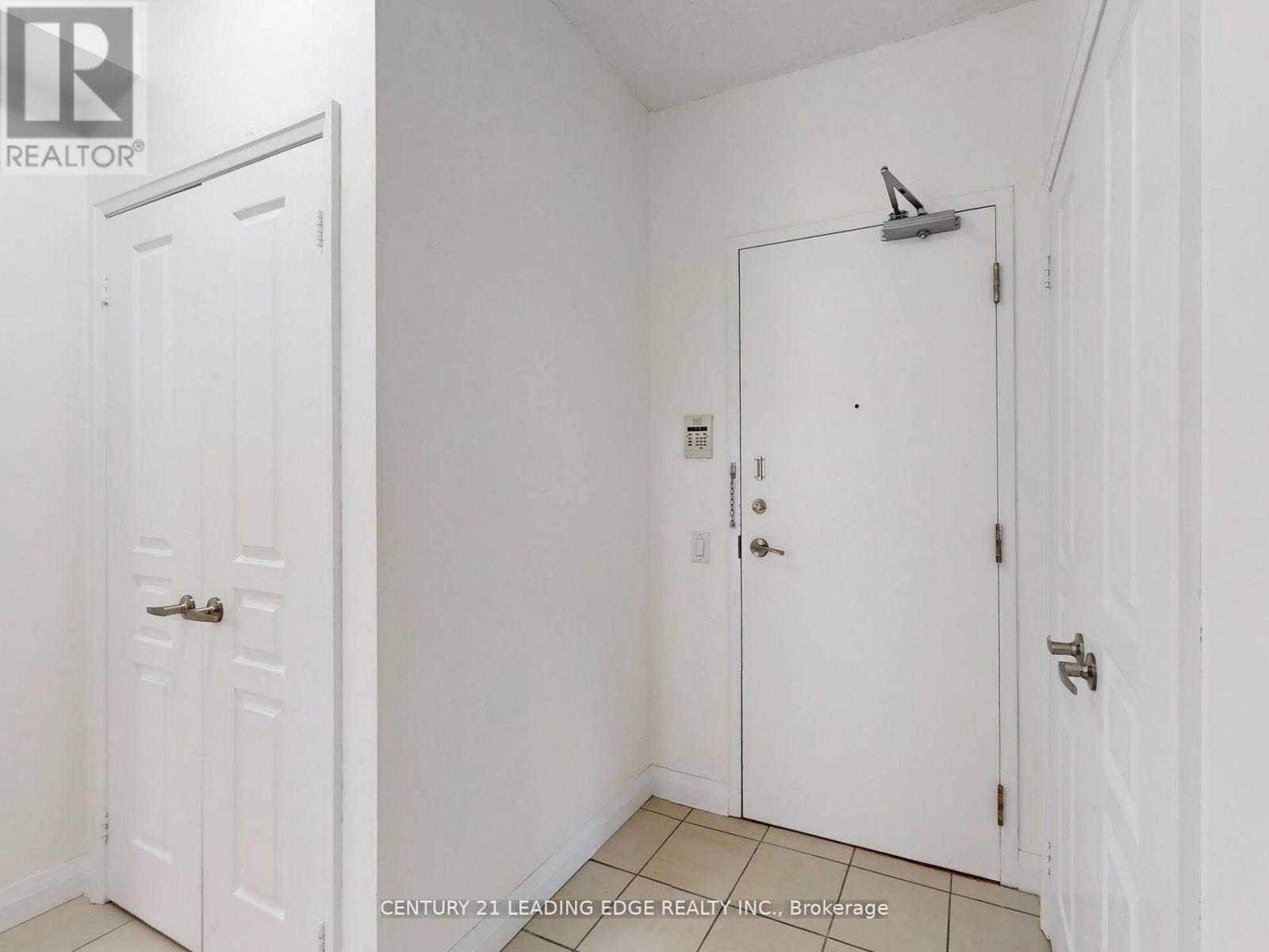 401 - 1121 Bay Street, Toronto, Ontario  M5S 3L9 - Photo 31 - C12831020