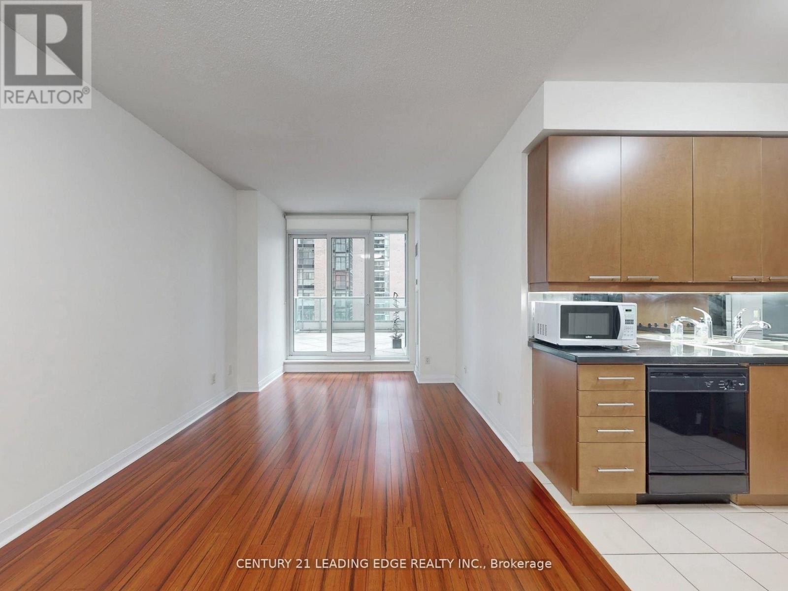 401 - 1121 Bay Street, Toronto, Ontario  M5S 3L9 - Photo 4 - C12831020