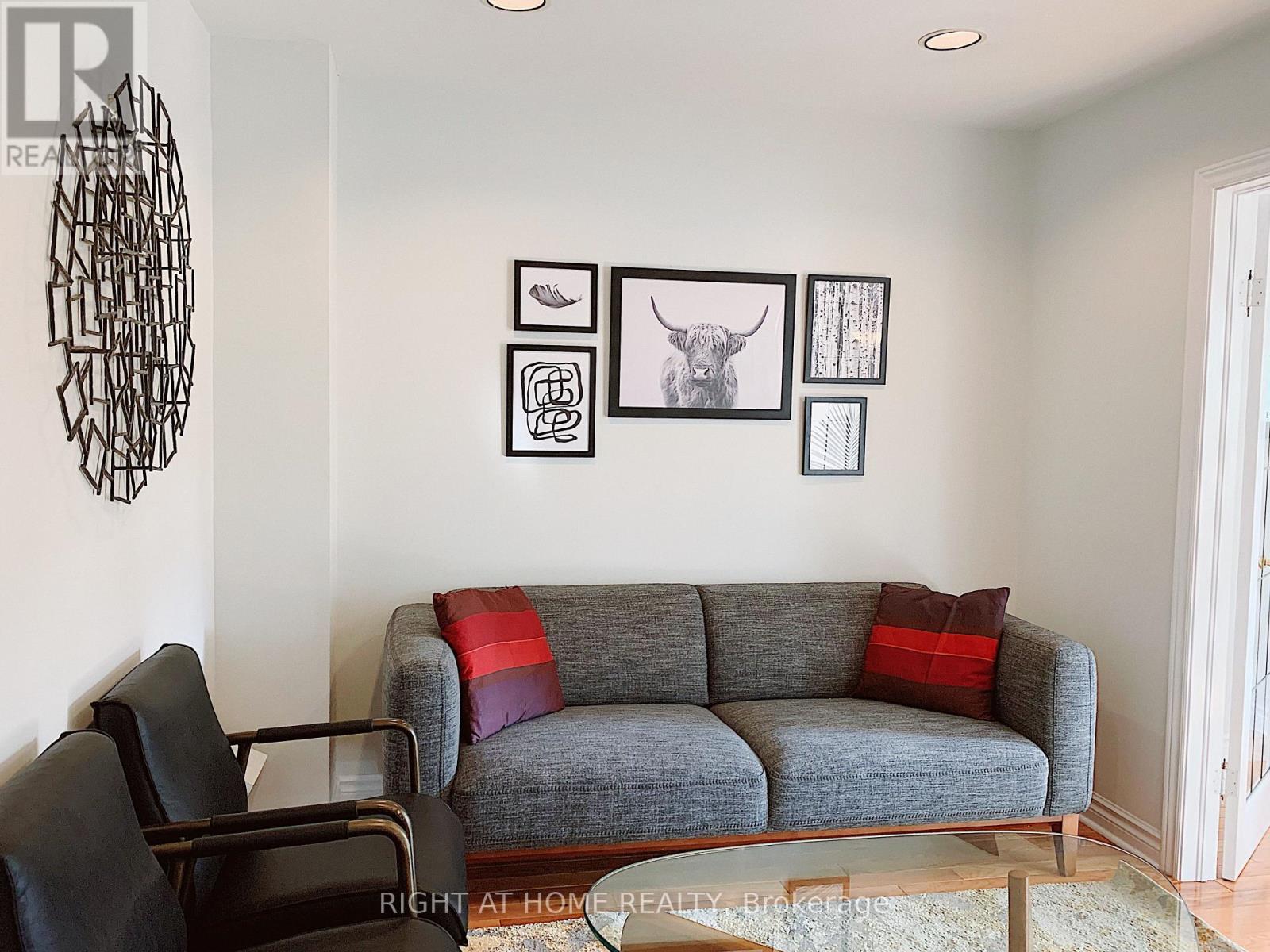 2F - 1030 BATHURST STREET, Toronto, Ontario