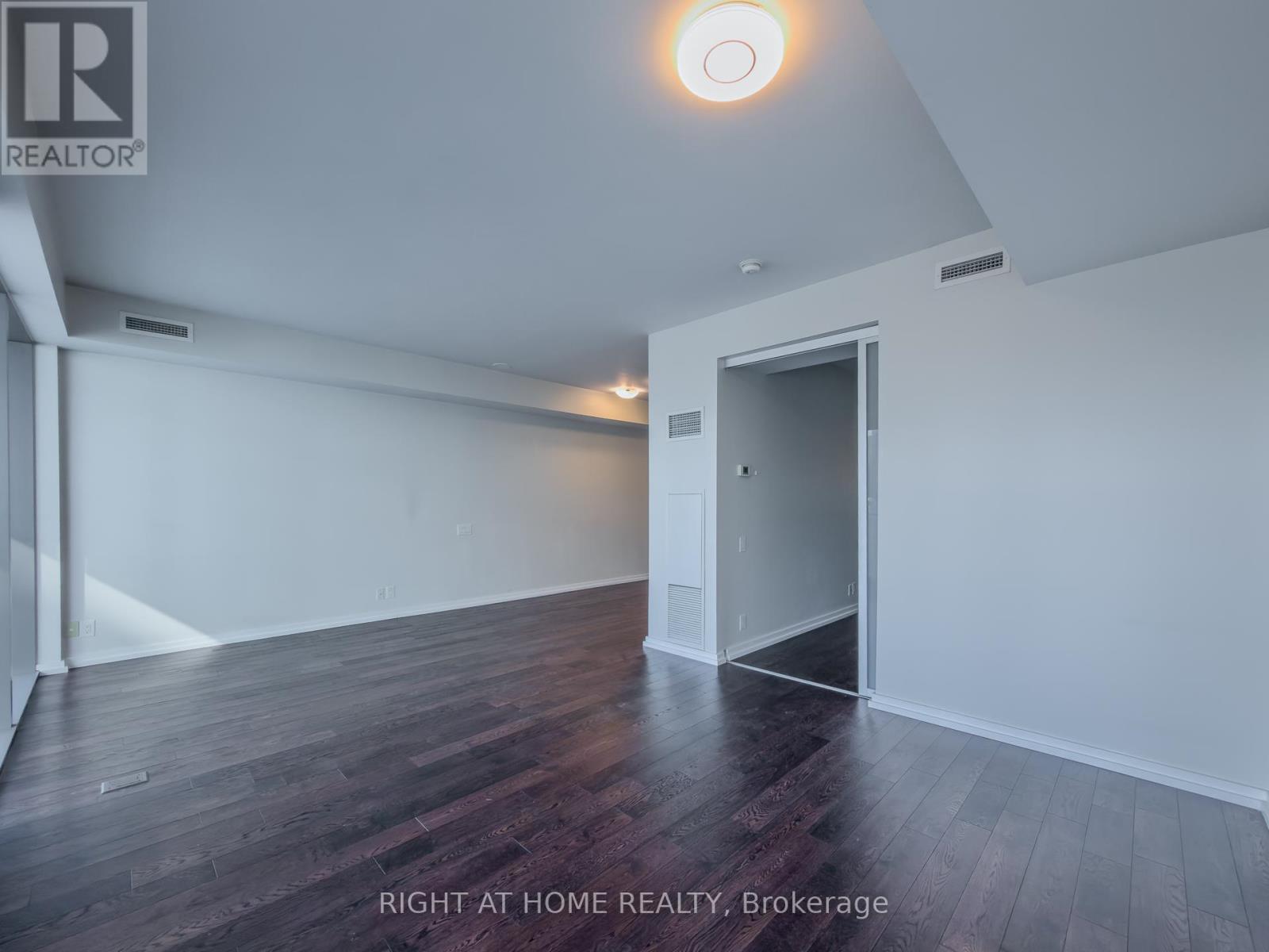 1101 - 390 Cherry Street, Toronto, Ontario  M5A 0E2 - Photo 6 - C12831112