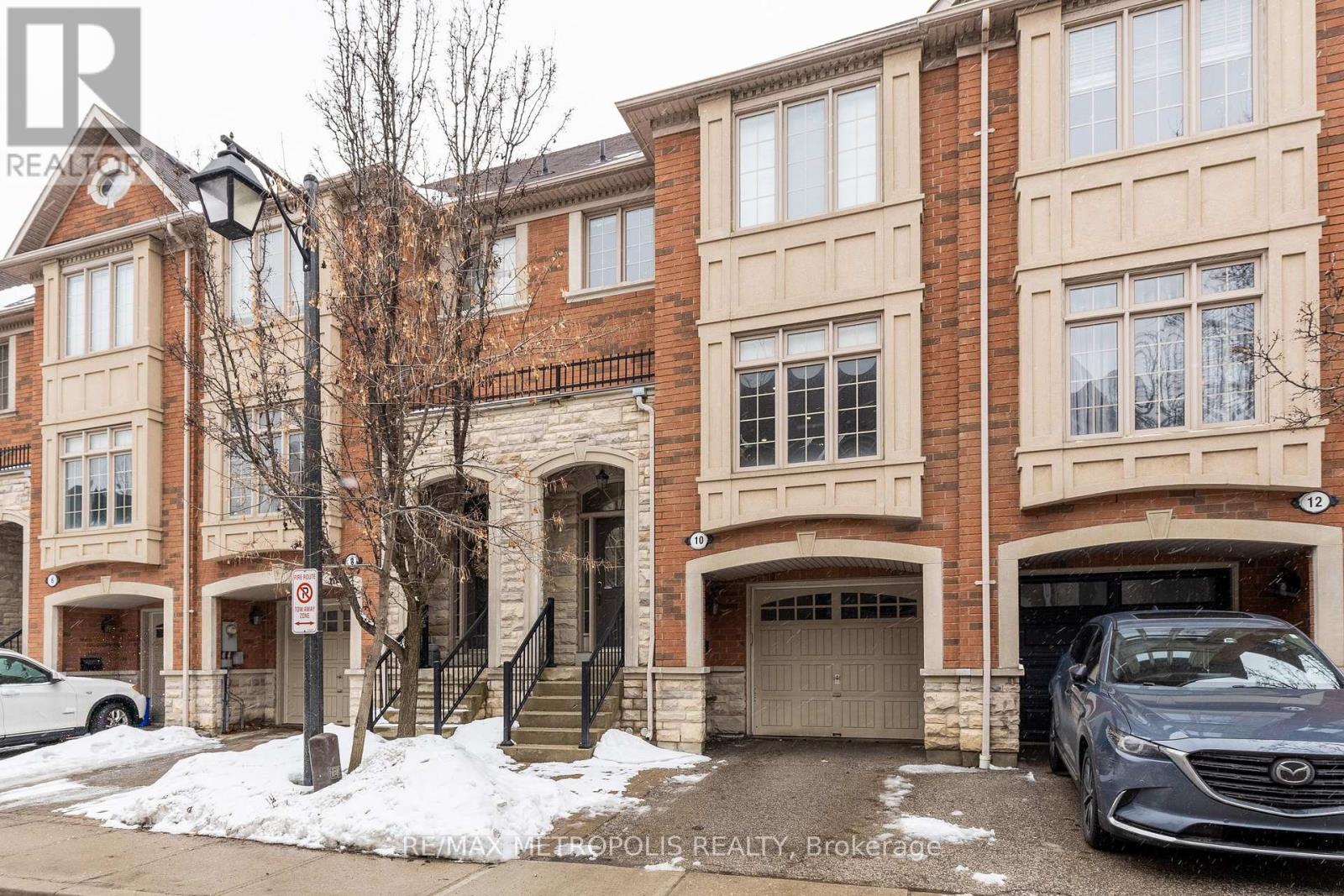 10 George Bogg Road, Vaughan, Ontario  L4L 0A3 - Photo 2 - N12831100