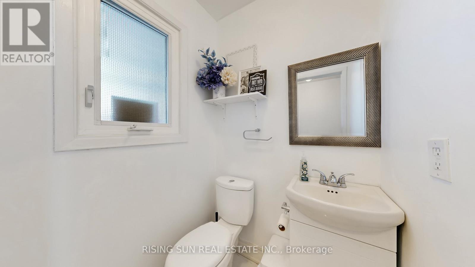 44 Whitehaven Drive, Brampton, Ontario  L6Z 2R5 - Photo 21 - W12831024