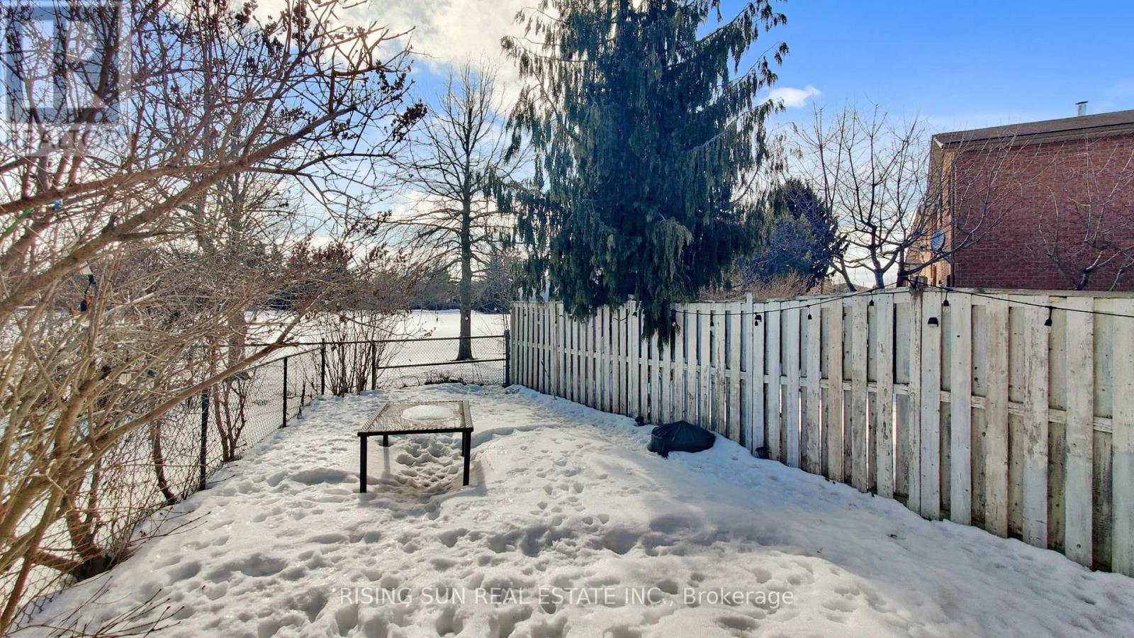 44 Whitehaven Drive, Brampton, Ontario  L6Z 2R5 - Photo 32 - W12831024