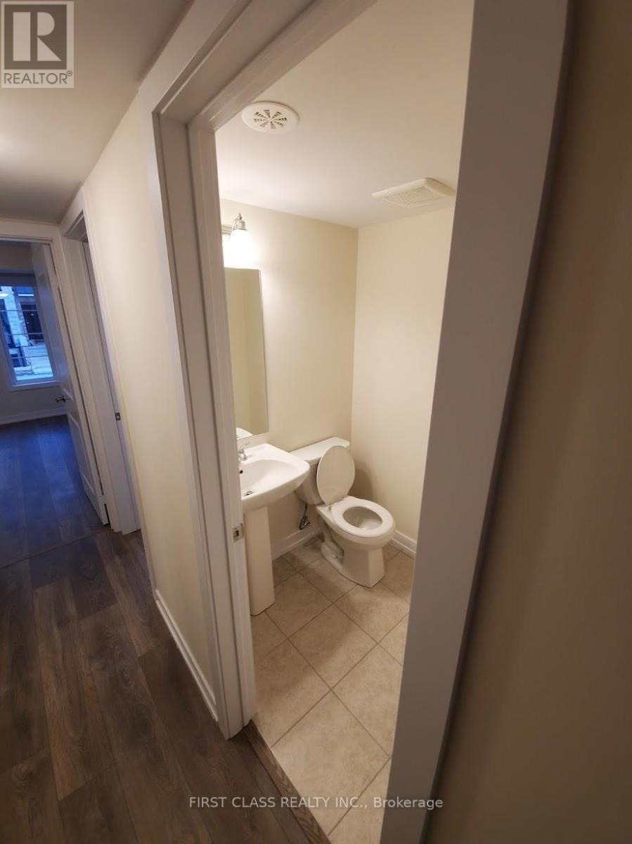 212 - 2355 Sheppard Avenue W, Toronto, Ontario M9M 1M3 - Photo 9 - W12831056
