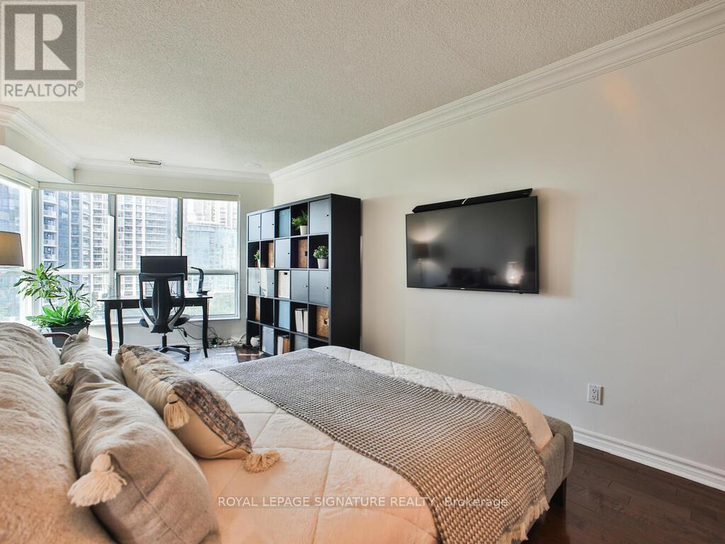 719 - 2111 Lake Shore Boulevard W, Toronto, Ontario  M8V 4B2 - Photo 22 - W12831072