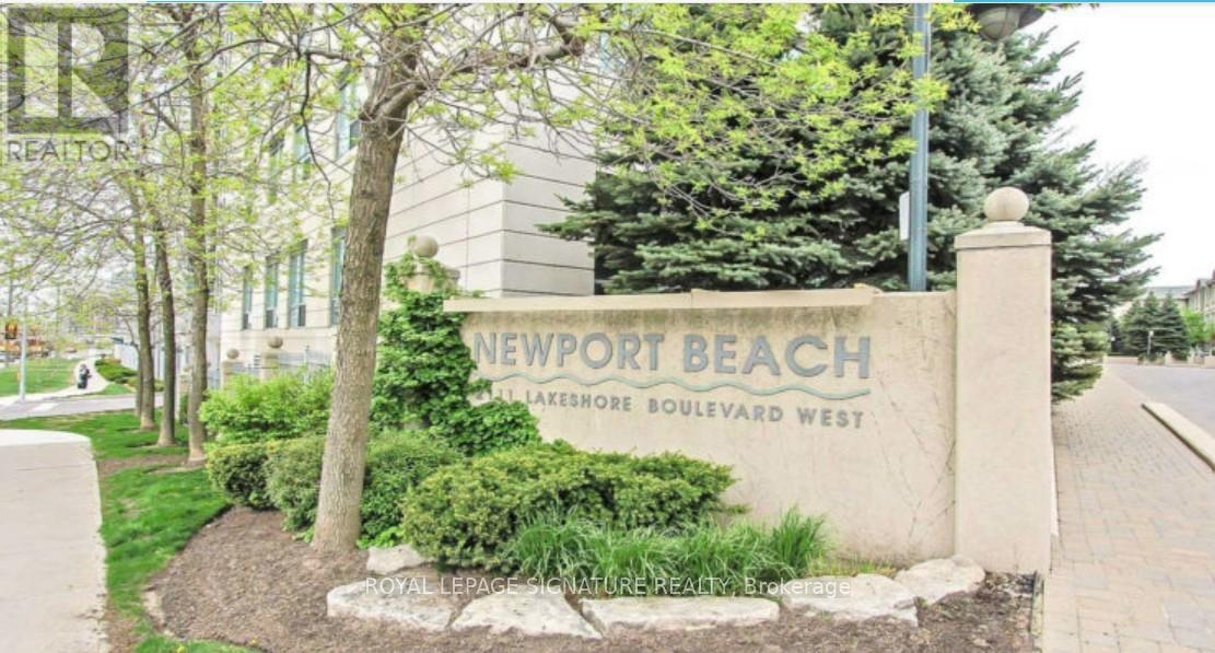 719 - 2111 Lake Shore Boulevard W, Toronto, Ontario  M8V 4B2 - Photo 3 - W12831072