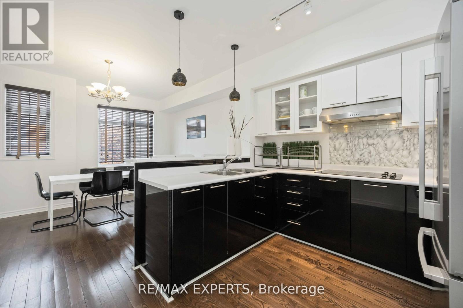 19b Oak Street, Toronto, Ontario  M9N 0A4 - Photo 18 - W12831074