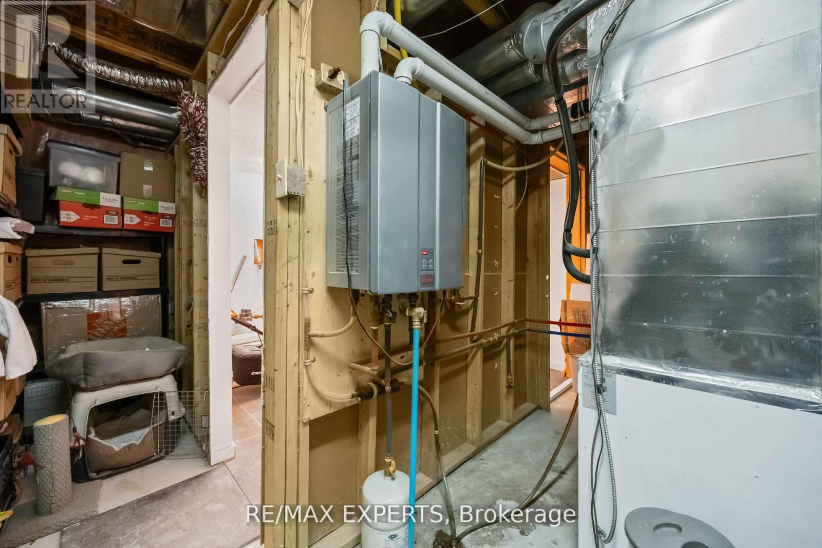 19b Oak Street, Toronto, Ontario  M9N 0A4 - Photo 44 - W12831074