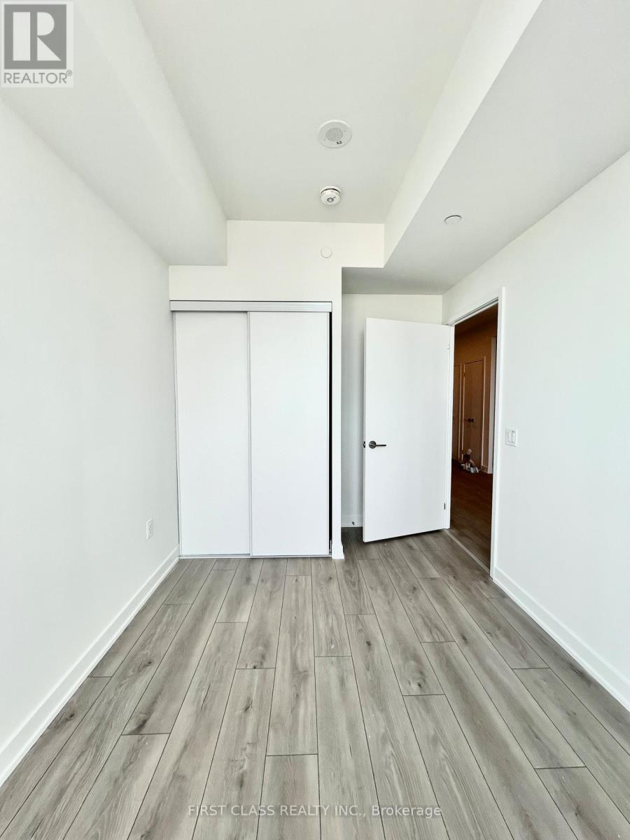 2005 - 1 Fairview Road E, Mississauga, Ontario  L5A 4C6 - Photo 13 - W12831084