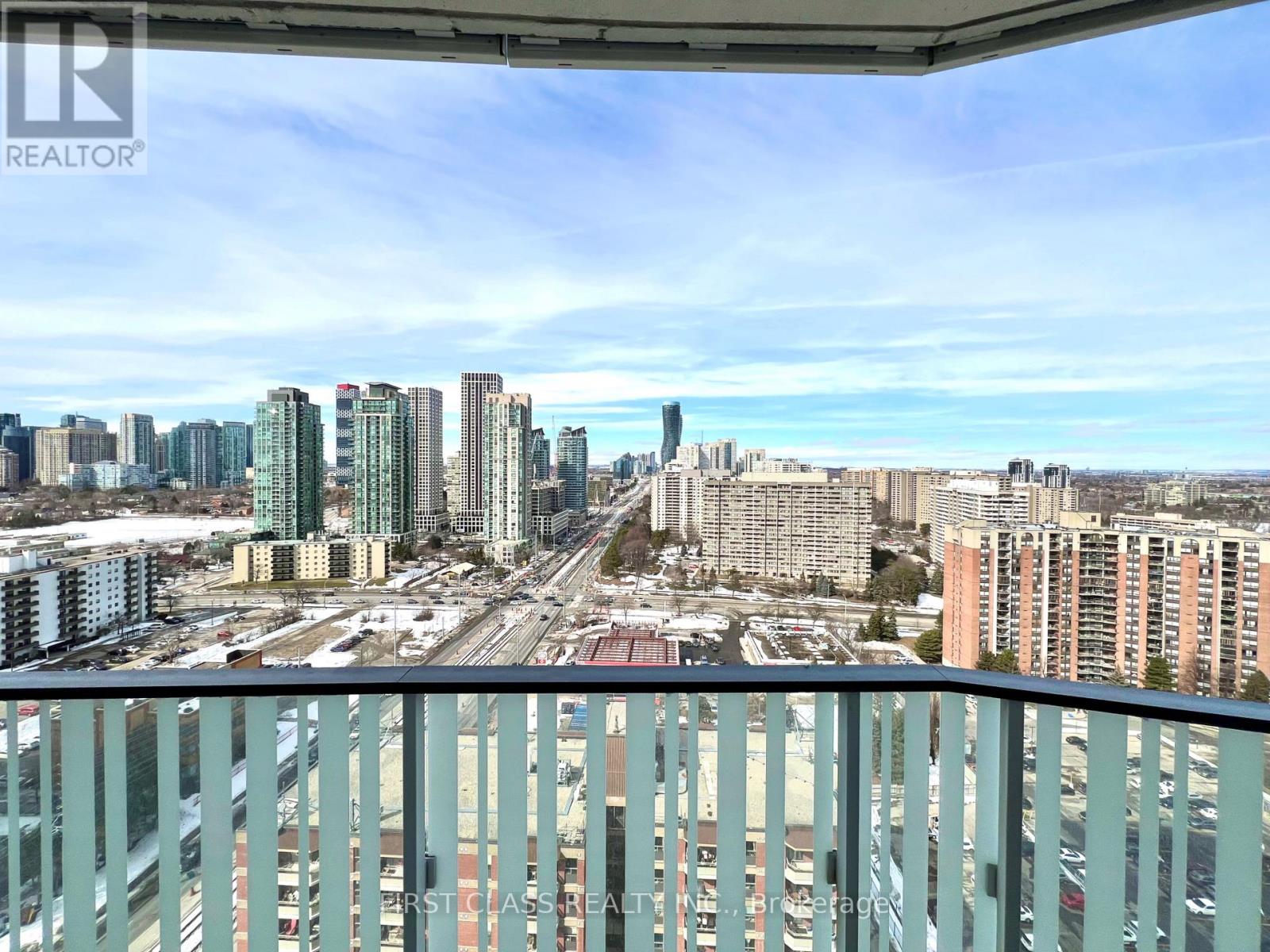 2005 - 1 Fairview Road E, Mississauga, Ontario  L5A 4C6 - Photo 2 - W12831084