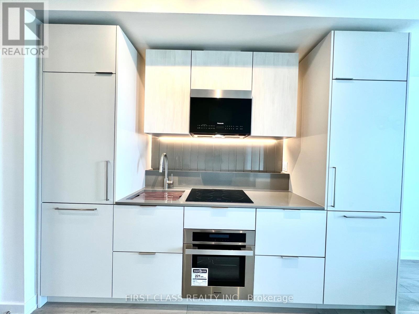 2005 - 1 Fairview Road E, Mississauga, Ontario  L5A 4C6 - Photo 3 - W12831084