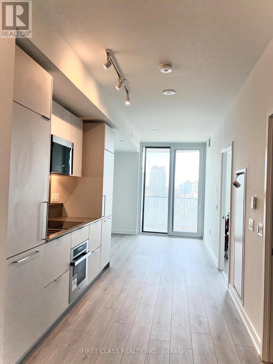 2005 - 1 Fairview Road E, Mississauga, Ontario  L5A 4C6 - Photo 4 - W12831084