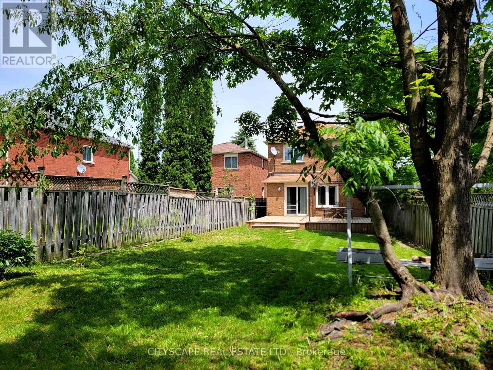 79 Weatherup Crescent, Barrie, Ontario  L4N 7J7 - Photo 33 - S12830964