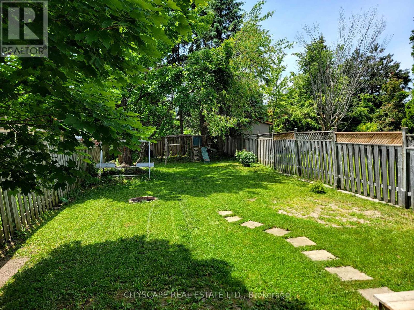 79 Weatherup Crescent, Barrie, Ontario  L4N 7J7 - Photo 36 - S12830964