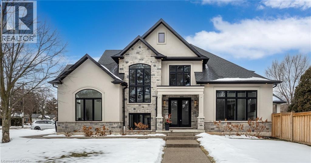 817 KING Road, Burlington, Ontario