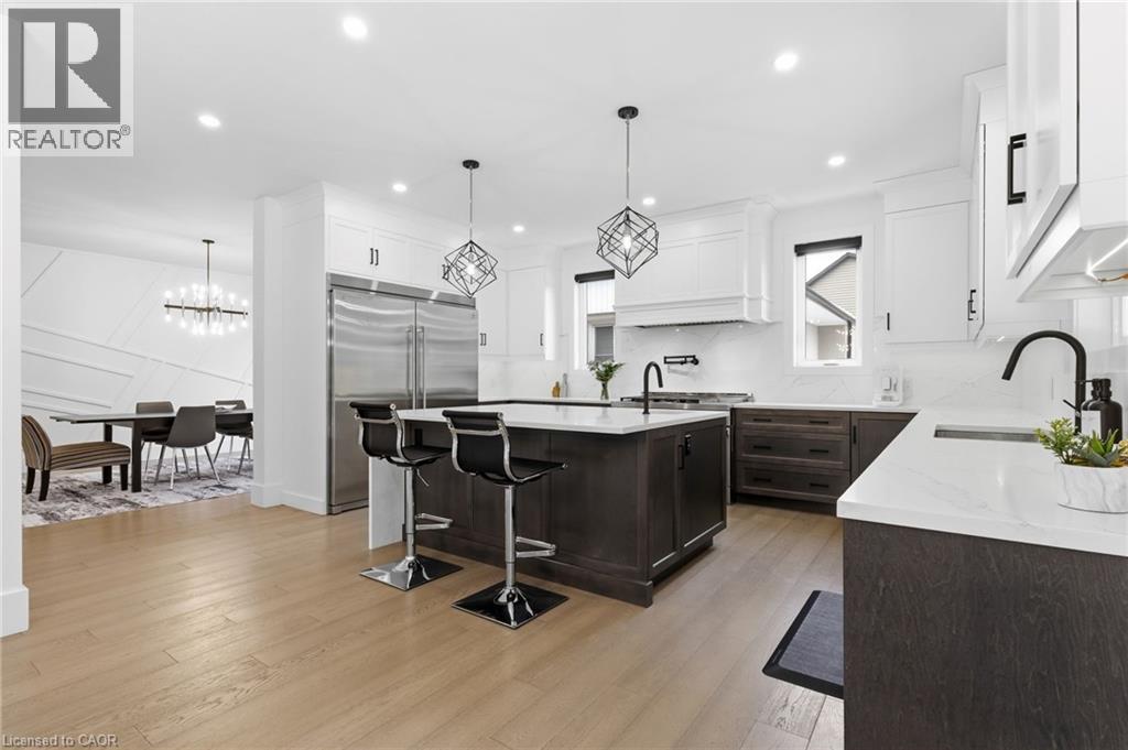 817 King Road, Burlington, Ontario  L7T 3K8 - Photo 10 - 40806493