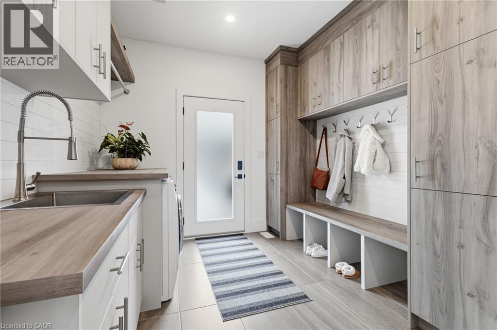 817 King Road, Burlington, Ontario  L7T 3K8 - Photo 29 - 40806493