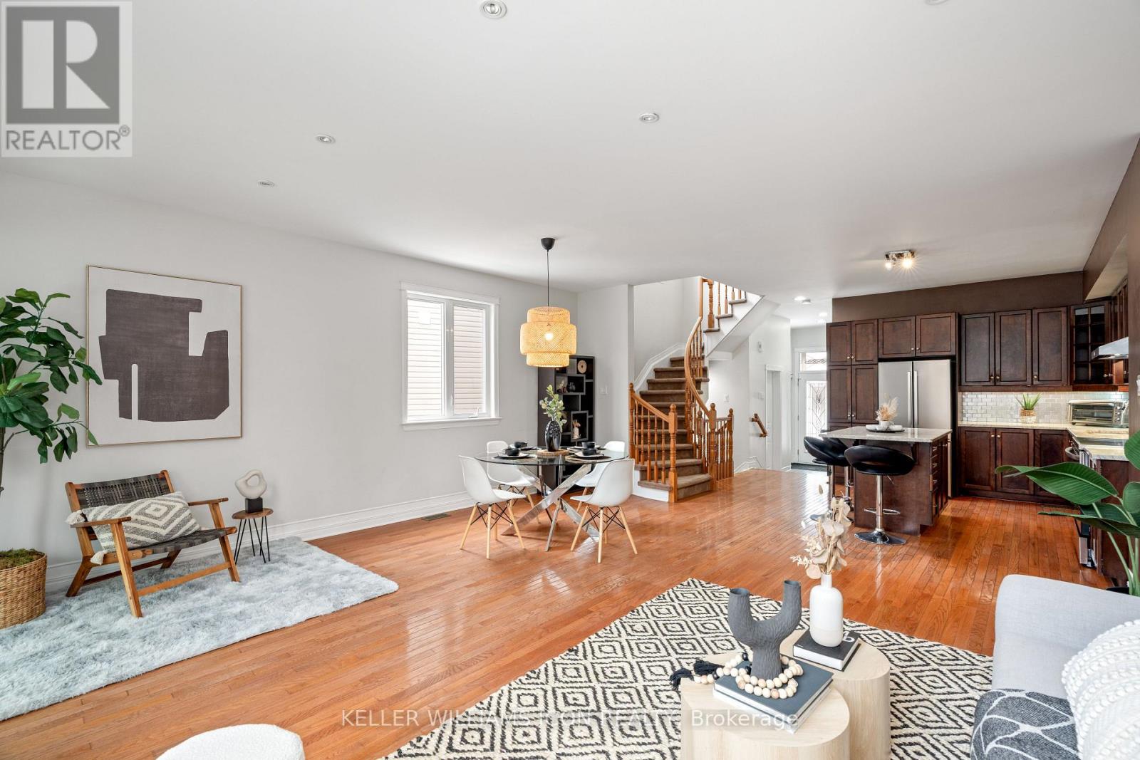 114 Encore Private, Ottawa, Ontario  K2E 0A2 - Photo 4 - X12831116