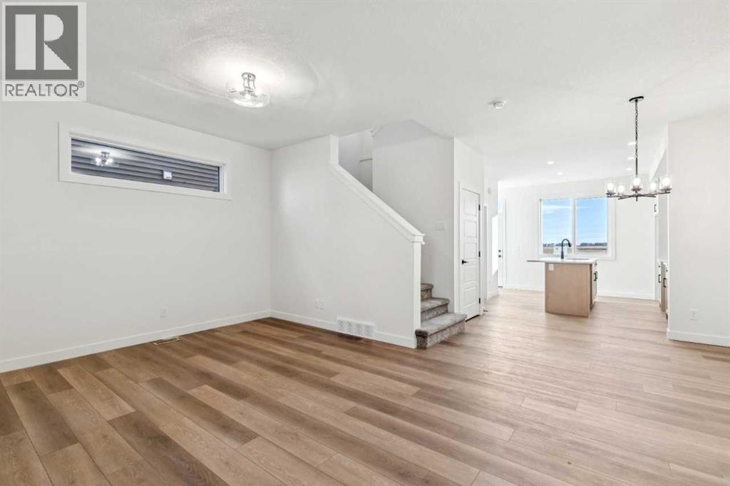 463 Chelsea Port Crossing, Chestermere, Alberta  T1X 3H4 - Photo 5 - A2281209