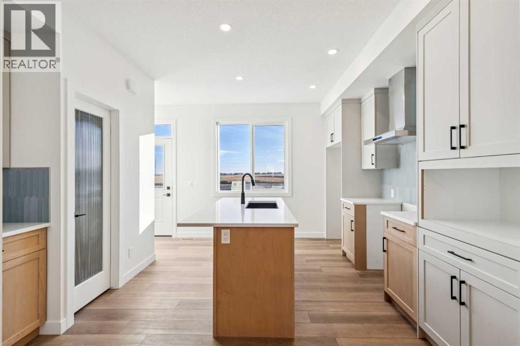 463 Chelsea Port Crossing, Chestermere, Alberta  T1X 3H4 - Photo 10 - A2281209