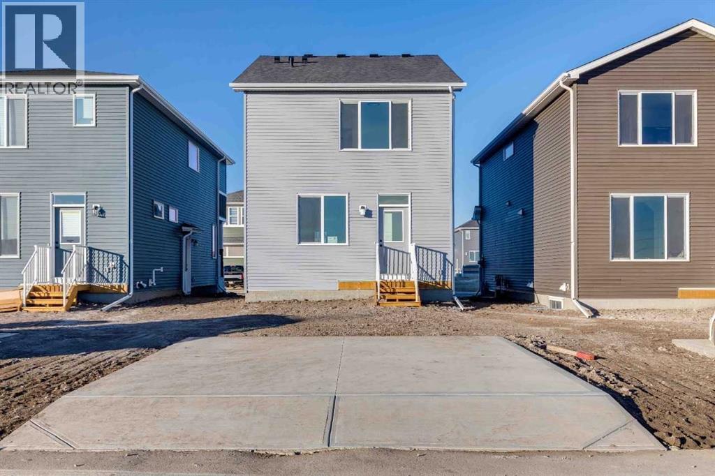 463 Chelsea Port Crossing, Chestermere, Alberta  T1X 3H4 - Photo 4 - A2281209