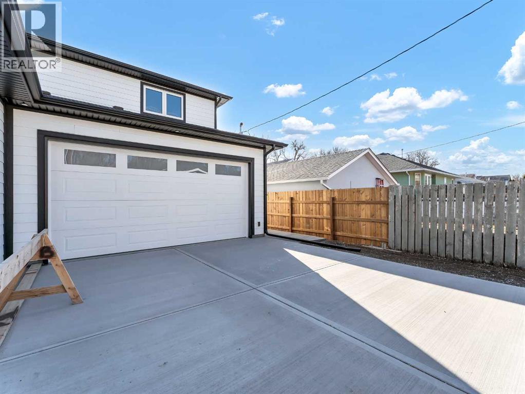 216 2 Street Nw, Medicine Hat, Alberta  T1A 6J5 - Photo 43 - A2283269