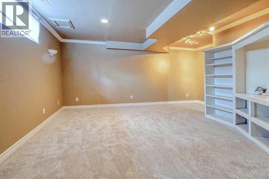 136 Chaparral Ridge Circle Se, Calgary, Alberta  T2X 3X3 - Photo 32 - A2287593