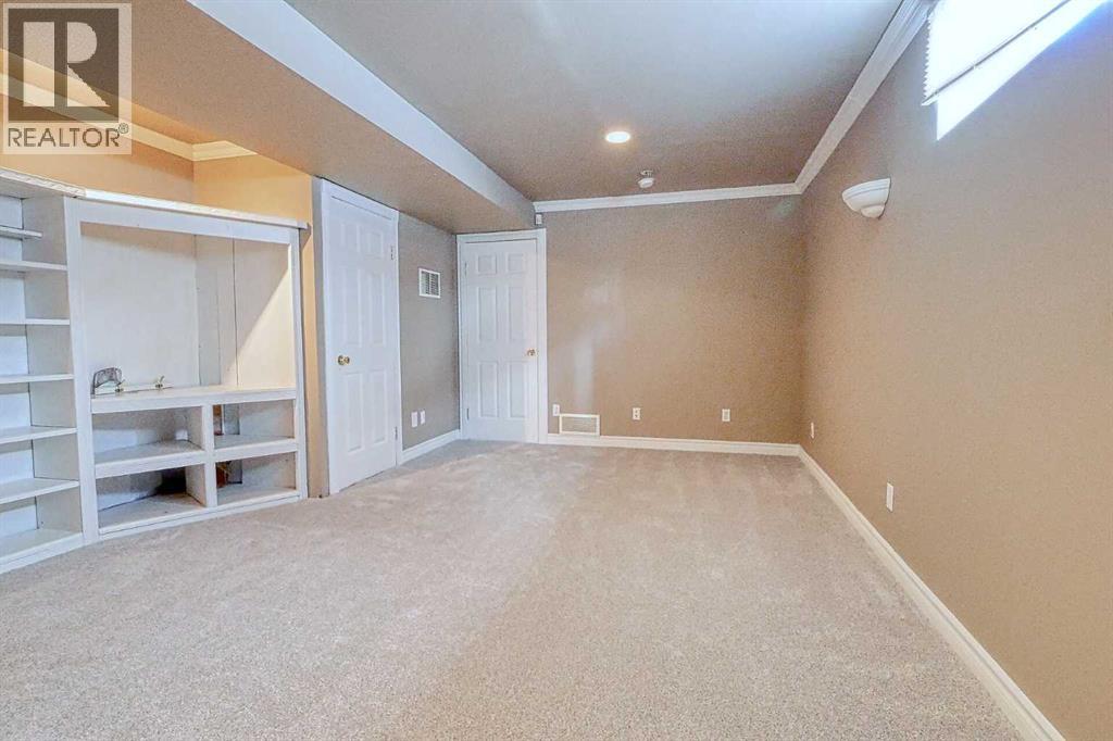 136 Chaparral Ridge Circle Se, Calgary, Alberta  T2X 3X3 - Photo 34 - A2287593