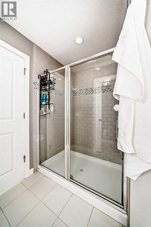 18 Mount Rae Place, Okotoks, Alberta  T1S 0P1 - Photo 32 - A2287857