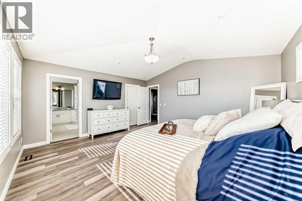 18 Mount Rae Place, Okotoks, Alberta  T1S 0P1 - Photo 28 - A2287857