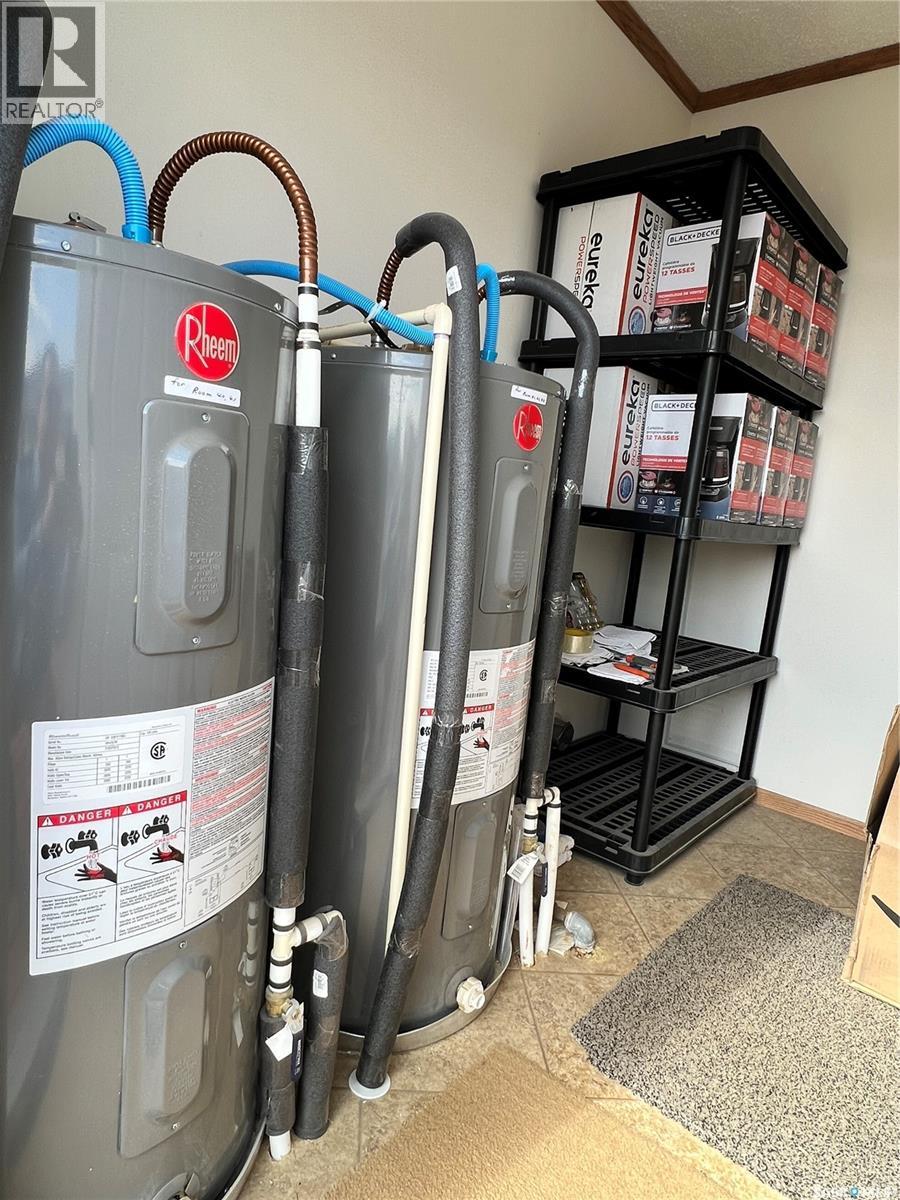 554 5th Avenue W, Shaunavon, Saskatchewan  S0N 2M0 - Photo 13 - SK029396