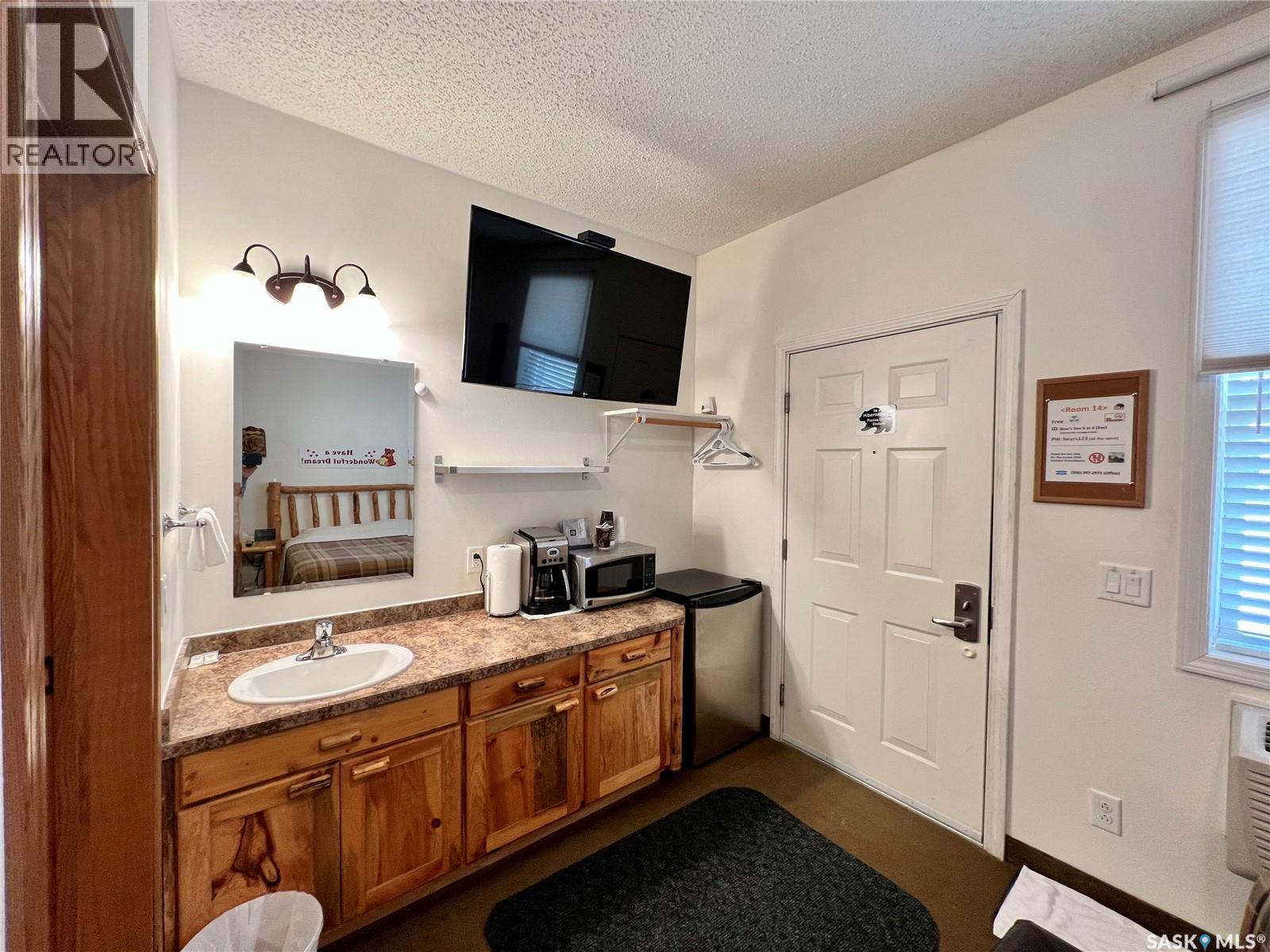 554 5th Avenue W, Shaunavon, Saskatchewan  S0N 2M0 - Photo 18 - SK029396