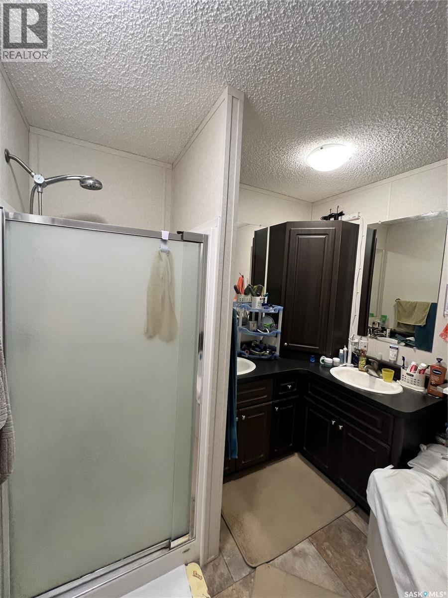 554 5th Avenue W, Shaunavon, Saskatchewan  S0N 2M0 - Photo 29 - SK029396