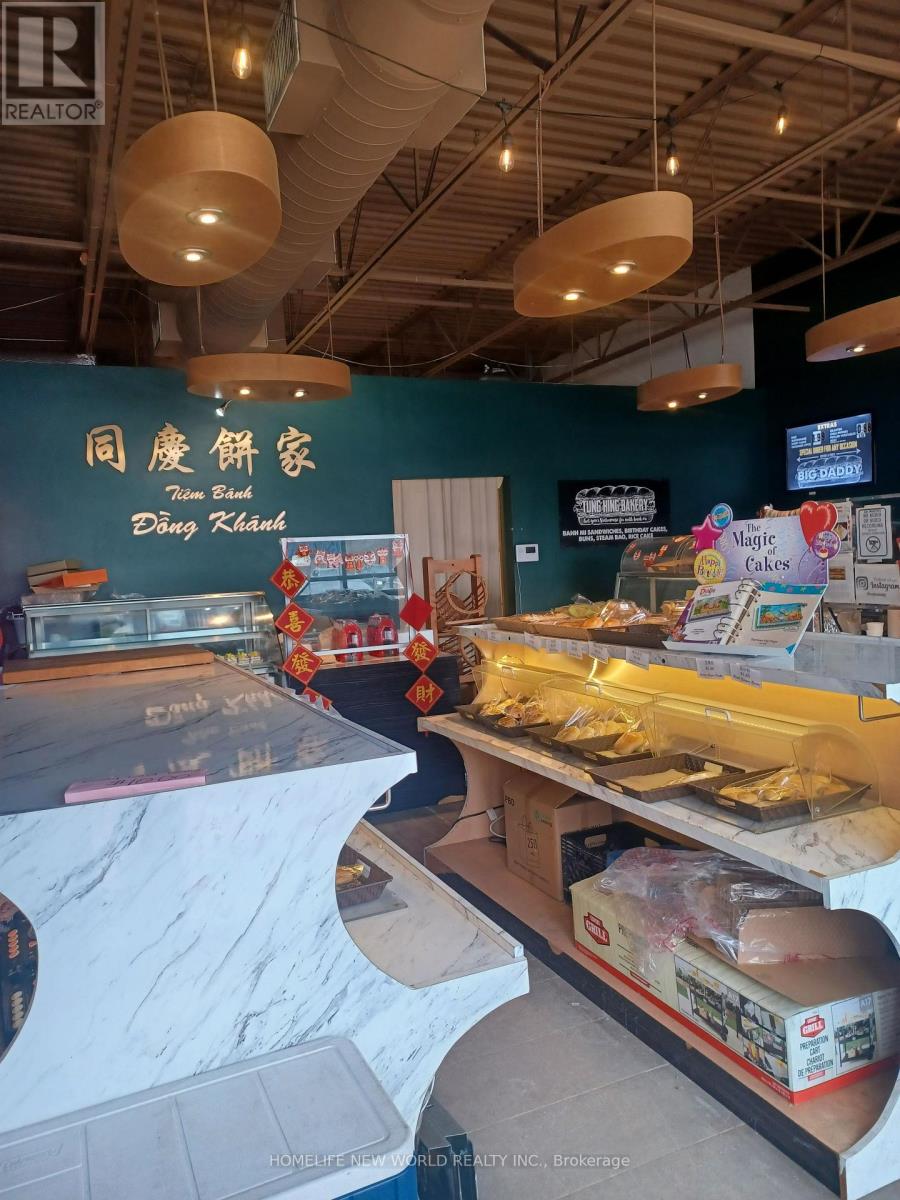 16 - 2555 Victoria Park Avenue, Toronto, Ontario  M1T 1A3 - Photo 3 - E12003506