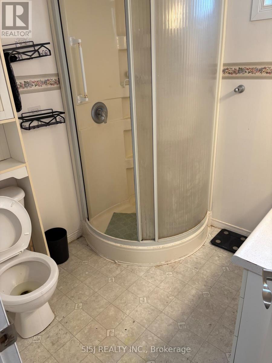 Lower - 473 Gibbons Street, Oshawa, Ontario  L1J 4Z3 - Photo 3 - E12831102