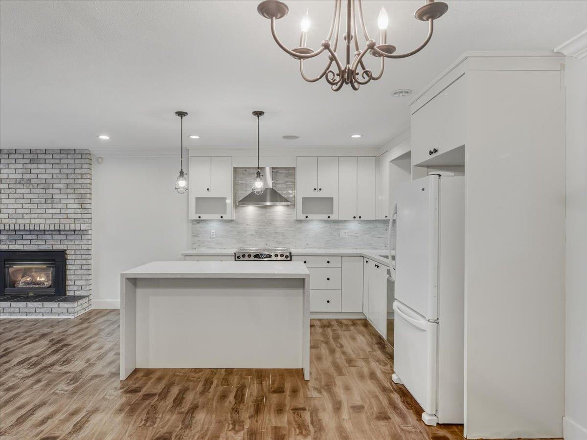 3976 205b Street, Langley, British Columbia  V3A 2B3 - Photo 6 - R3078321