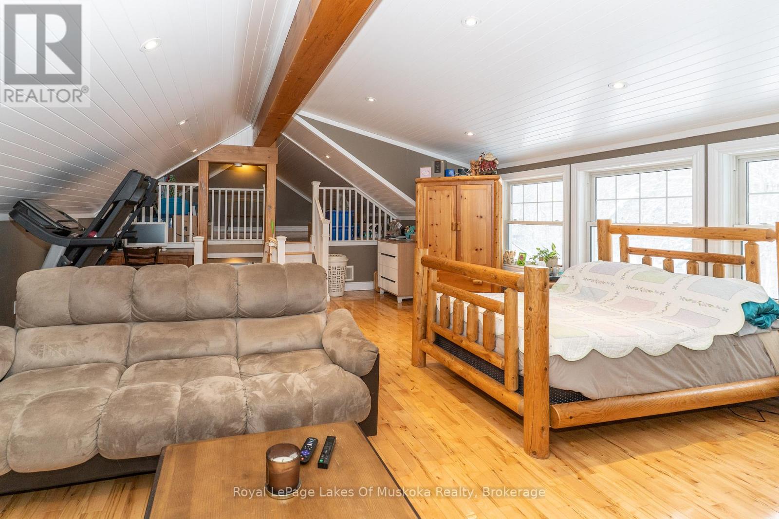 1039 Falkenburg Road, Bracebridge, Ontario  P1L 1X4 - Photo 34 - X12826080