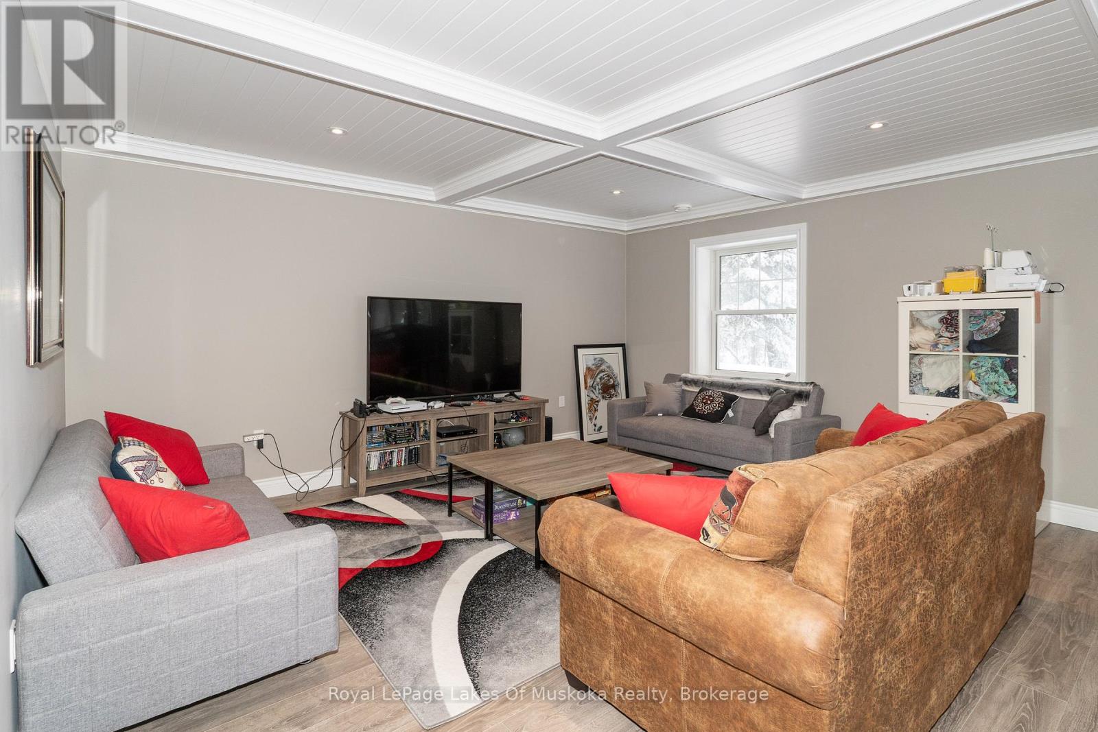 1039 Falkenburg Road, Bracebridge, Ontario  P1L 1X4 - Photo 39 - X12826080