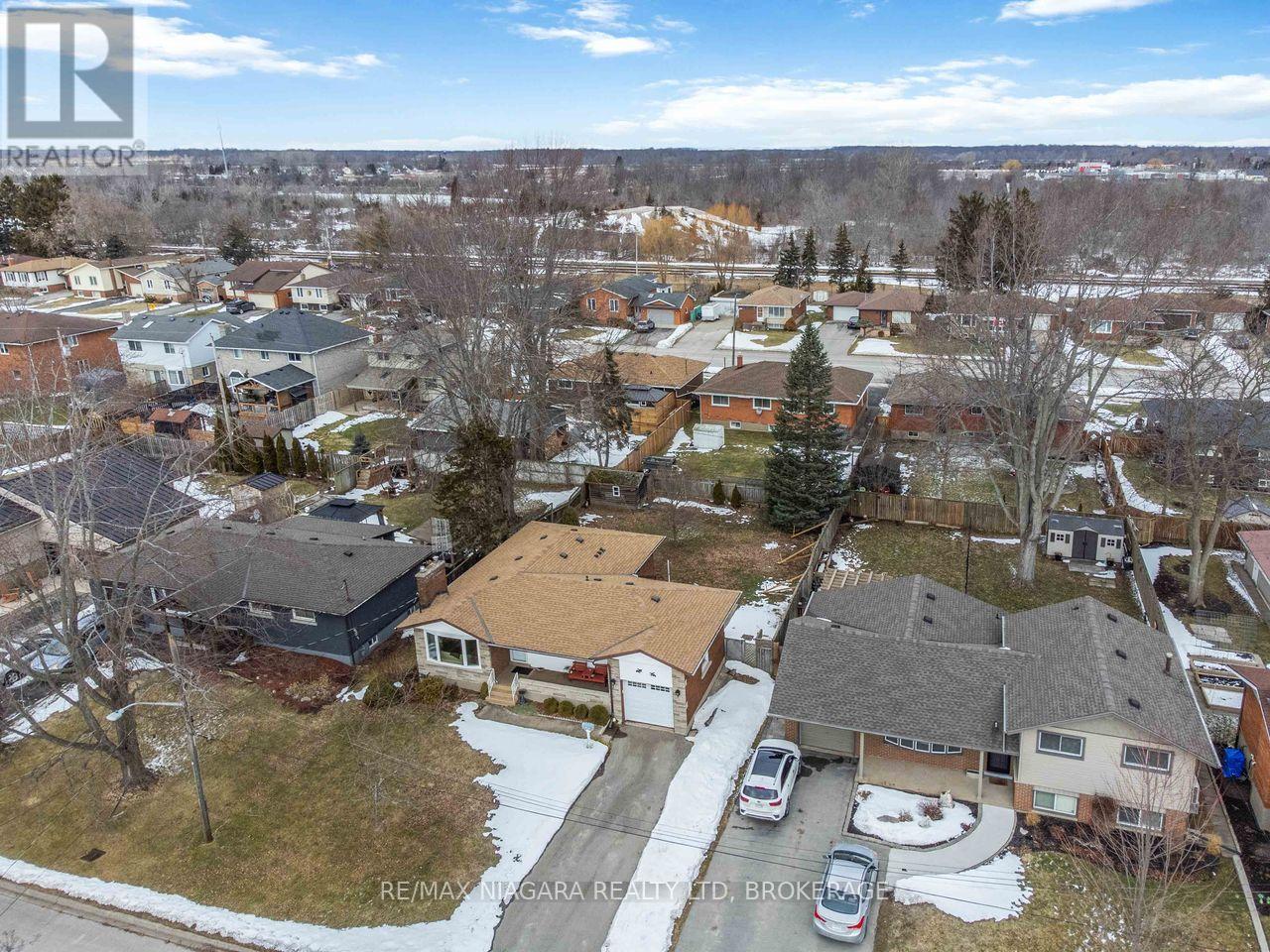 80 Michael Drive N, Port Colborne, Ontario  L3K 3C5 - Photo 46 - X12831182