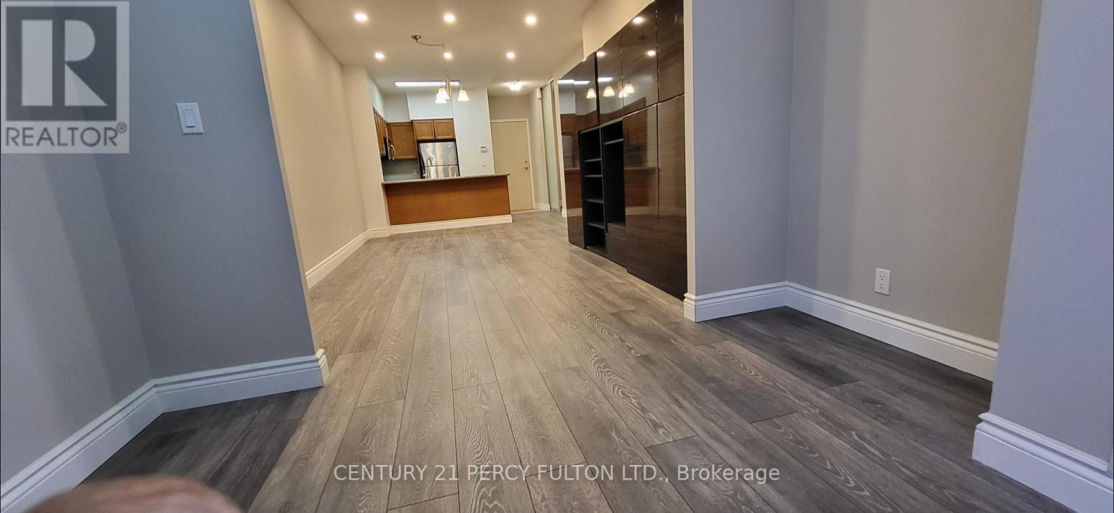 105 - 18 Harding Boulevard, Richmond Hill, Ontario  L4C 0T3 - Photo 14 - N12794302