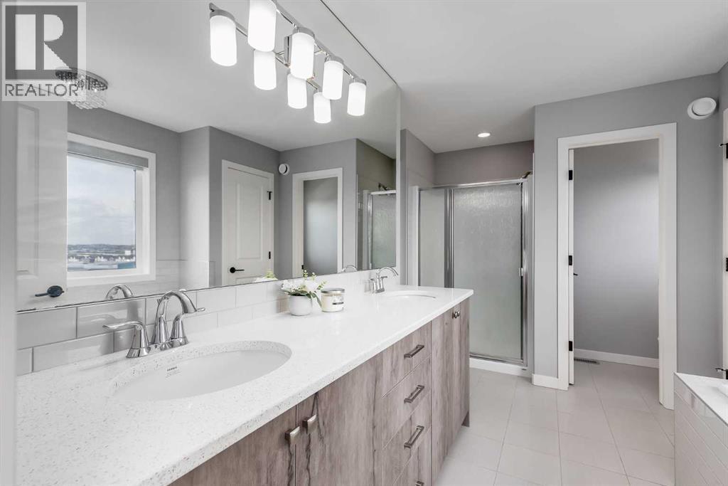 247 Hillcrest Heights Sw, Airdrie, Alberta  T4B 3Z2 - Photo 20 - A2275482