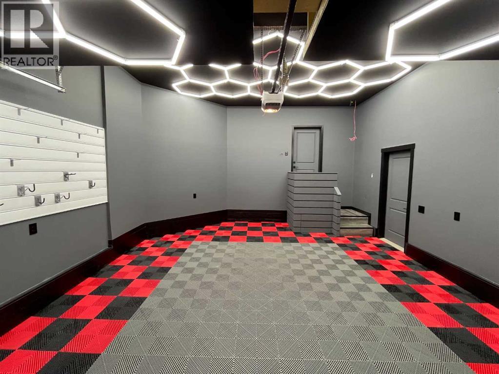 247 Hillcrest Heights Sw, Airdrie, Alberta  T4B 3Z2 - Photo 49 - A2275482