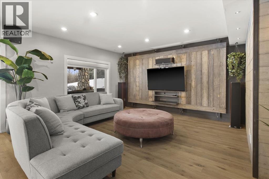 19 Bearspaw Summit Rise, Rural Rocky View County, Alberta  T3R 1H2 - Photo 33 - A2282919