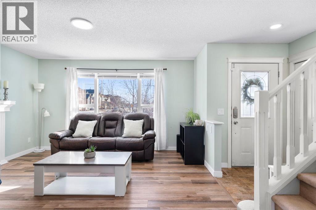 327 Copperstone Grove Se, Calgary, Alberta  T2Z 4X9 - Photo 10 - A2287520