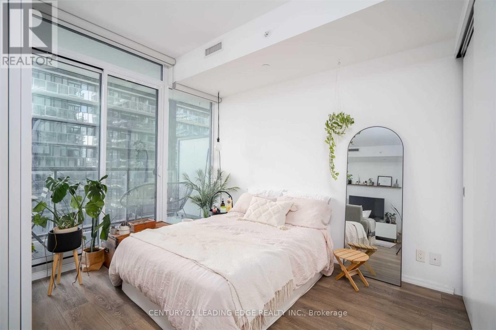 1606 - 125 Peter Street, Toronto, Ontario  M5V 0M2 - Photo 12 - C12831138