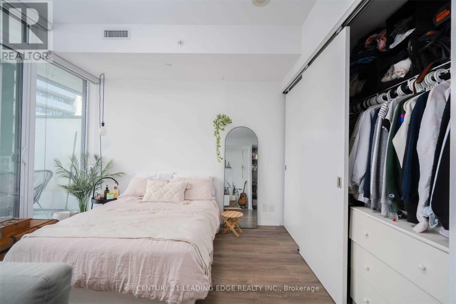 1606 - 125 Peter Street, Toronto, Ontario  M5V 0M2 - Photo 13 - C12831138